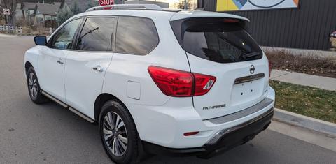Nissan Pathfinder 2017