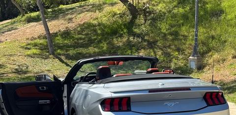 Ford Mustang 2024