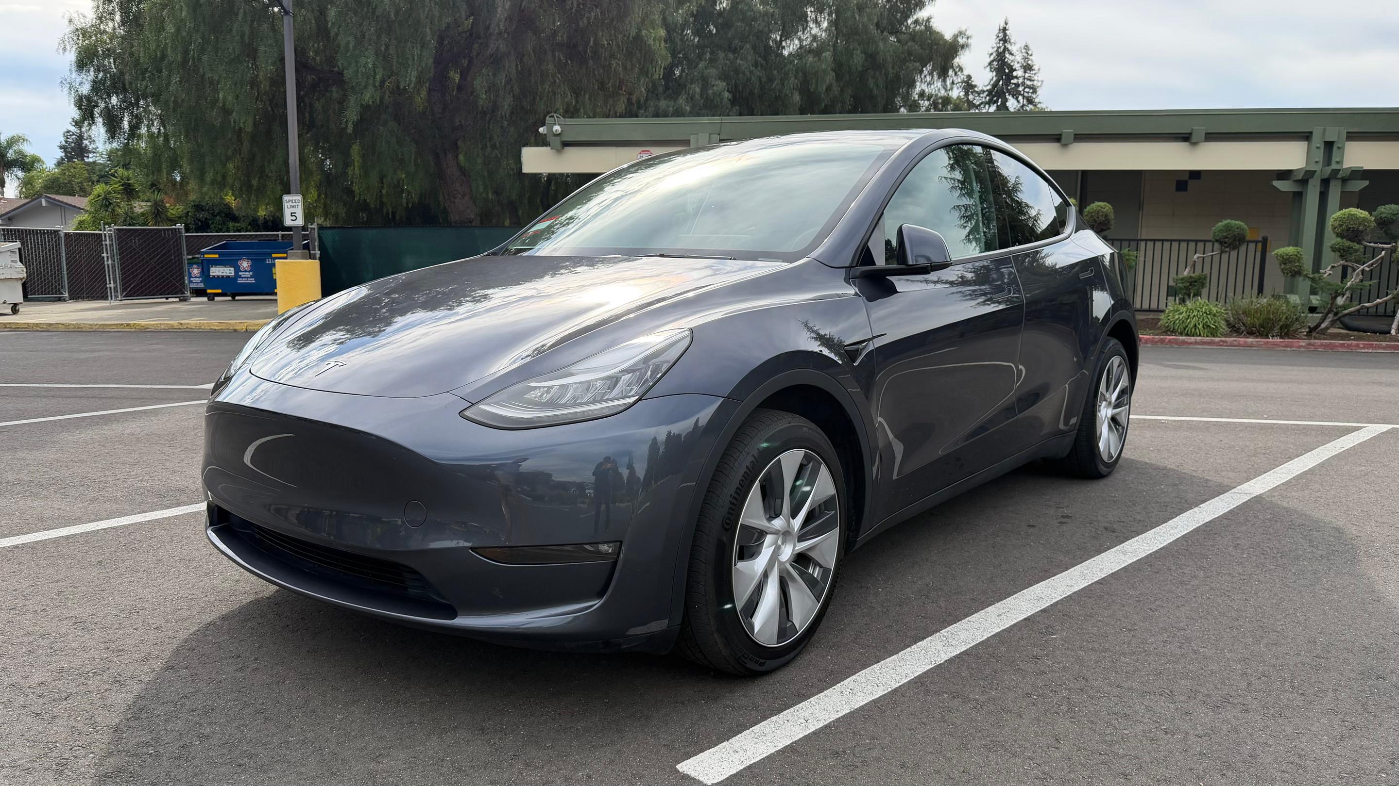 Tesla Model Y 2023 in Fremont, CA