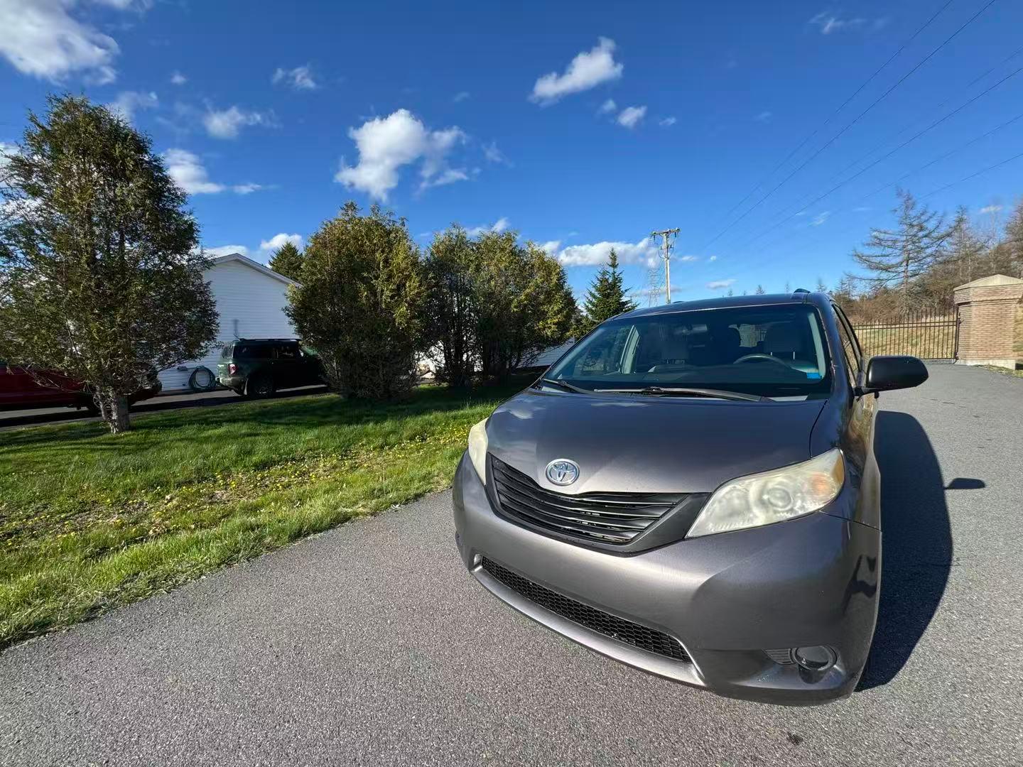 Toyota Sienna 2015 à 