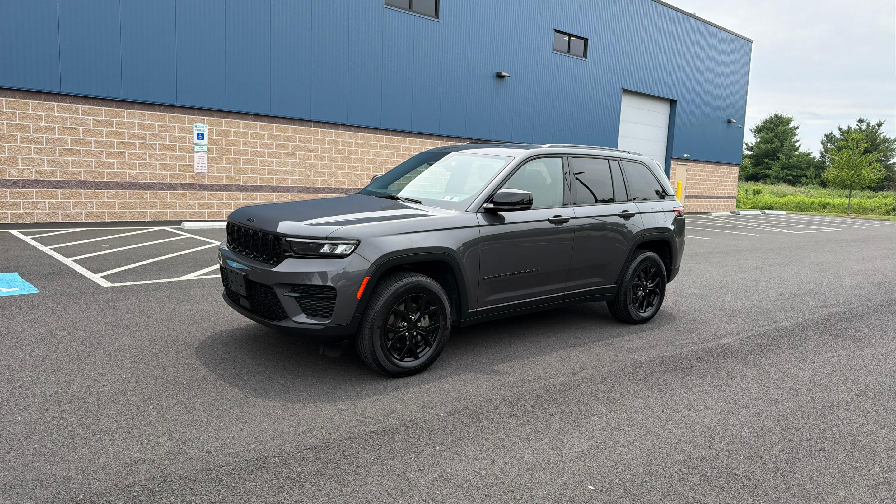 Jeep Grand Cherokee 2025 in Warminster, PA