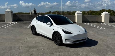Tesla Model Y 2023