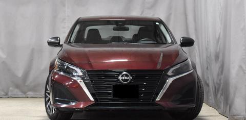 Nissan Altima 2024