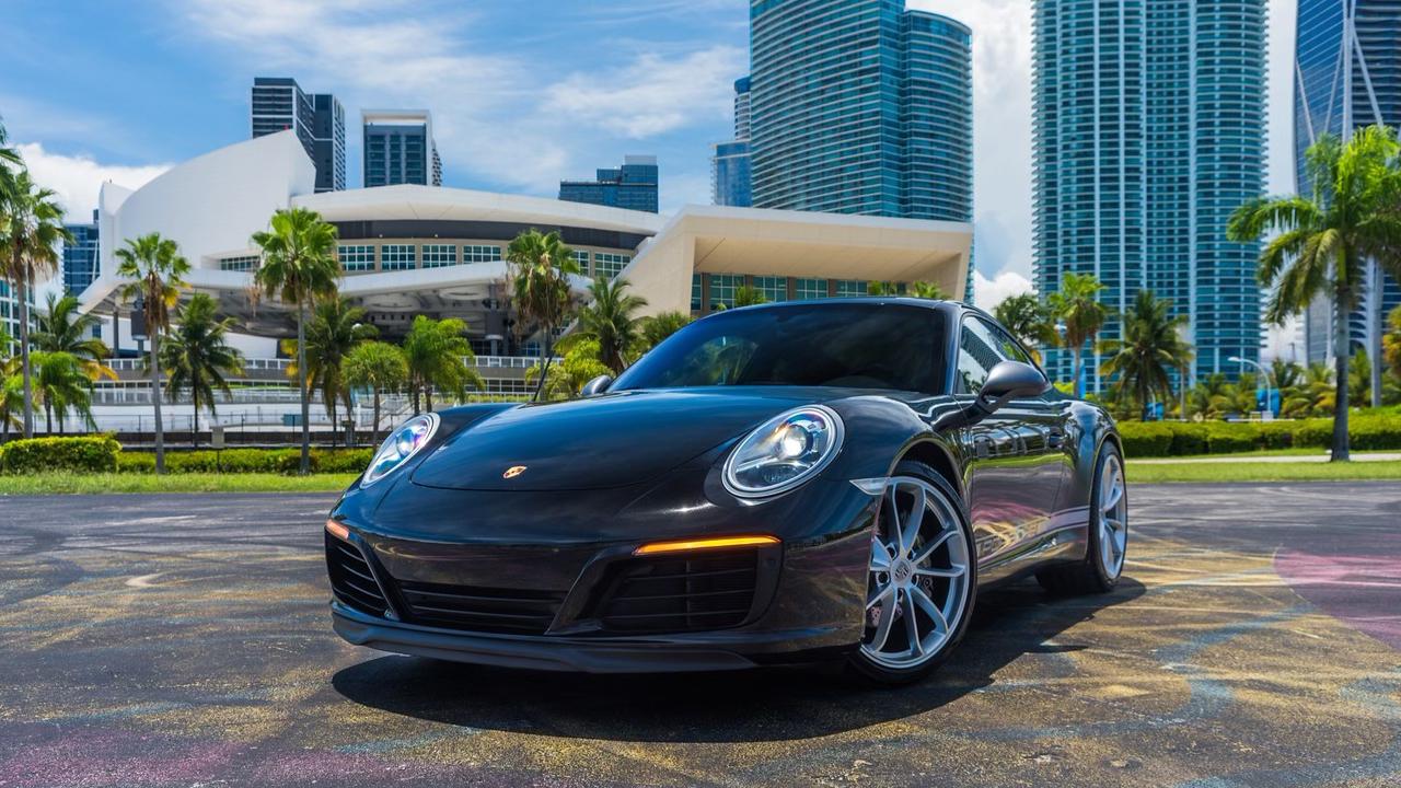 Porsche 911 2019 in 