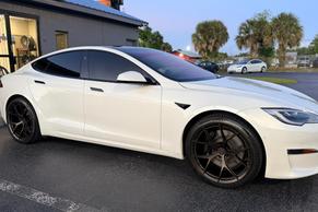 Tesla Model S 2021 in Longwood