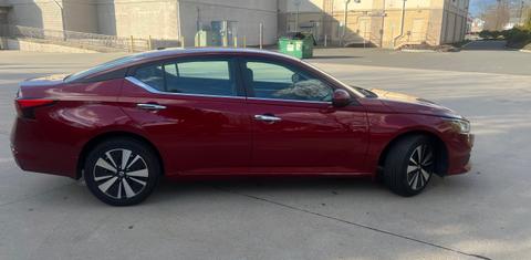 Nissan Altima 2022