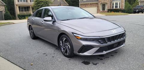 Hyundai Elantra 2025