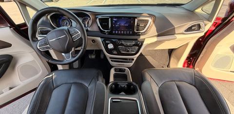 Chrysler Pacifica 2017