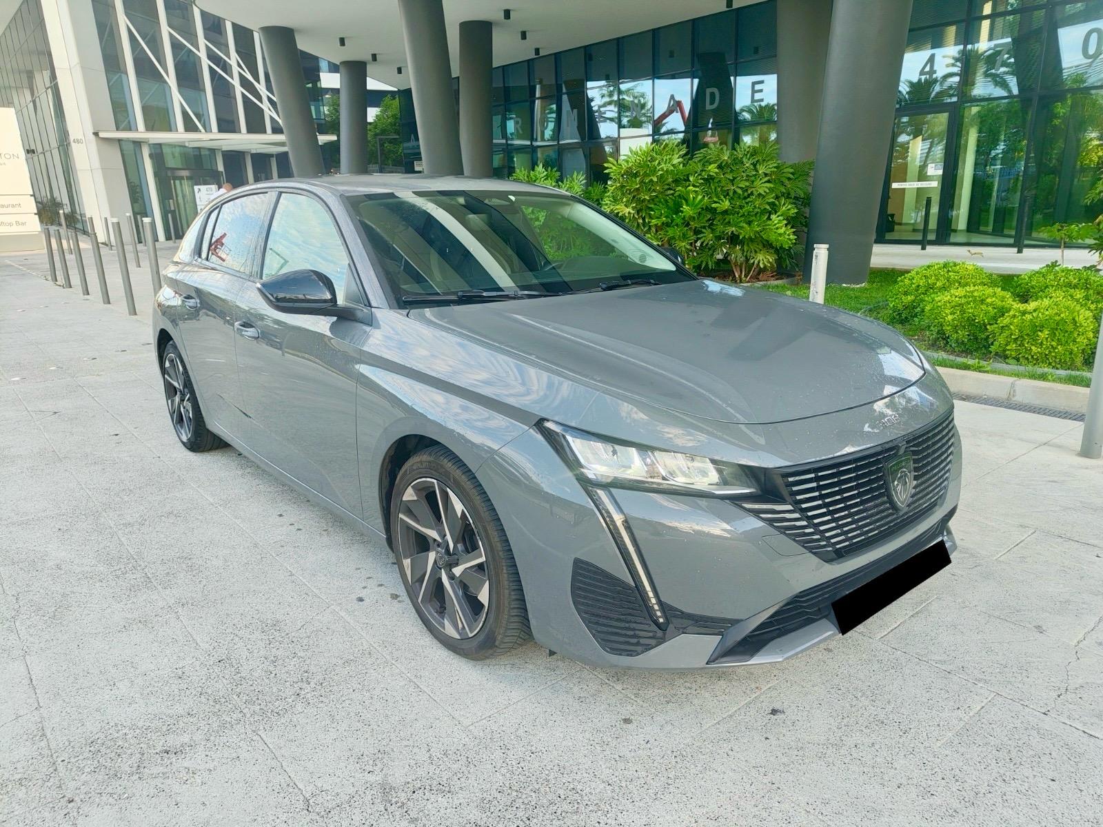 Peugeot 308 2024 in Nice