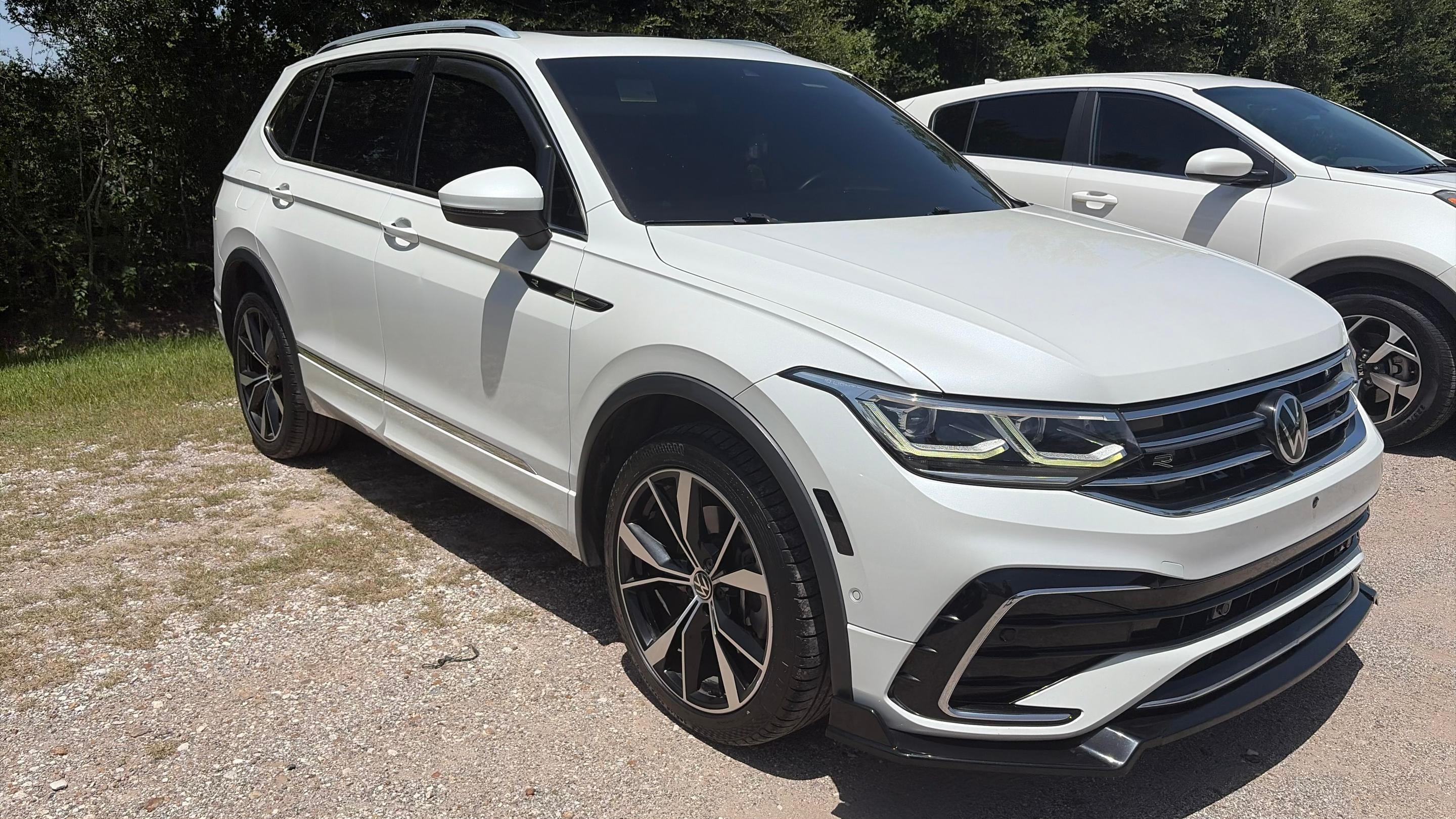 Volkswagen Tiguan 2022 in Pearland, TX