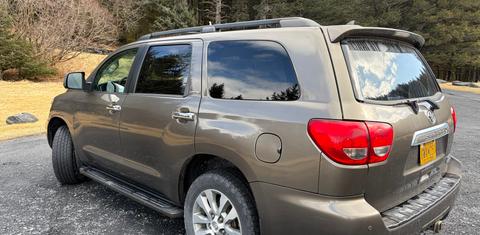 Toyota Sequoia 2014