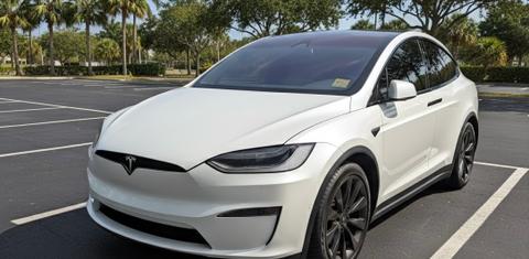 Tesla Model X 2023
