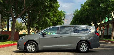 Chrysler Pacifica 2024