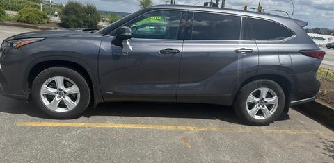 Toyota Highlander Hybrid 2021