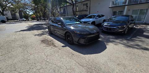 Toyota Camry Hybrid 2025