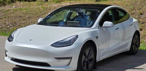 Tesla Model 3 2019