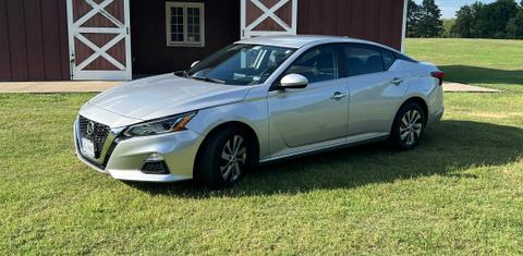 Nissan Altima 2020