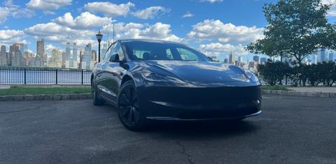 Tesla Model 3 2024