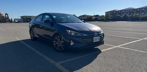 Hyundai Elantra 2019
