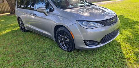 Chrysler Pacifica 2020