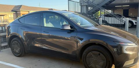 Tesla Model Y 2026