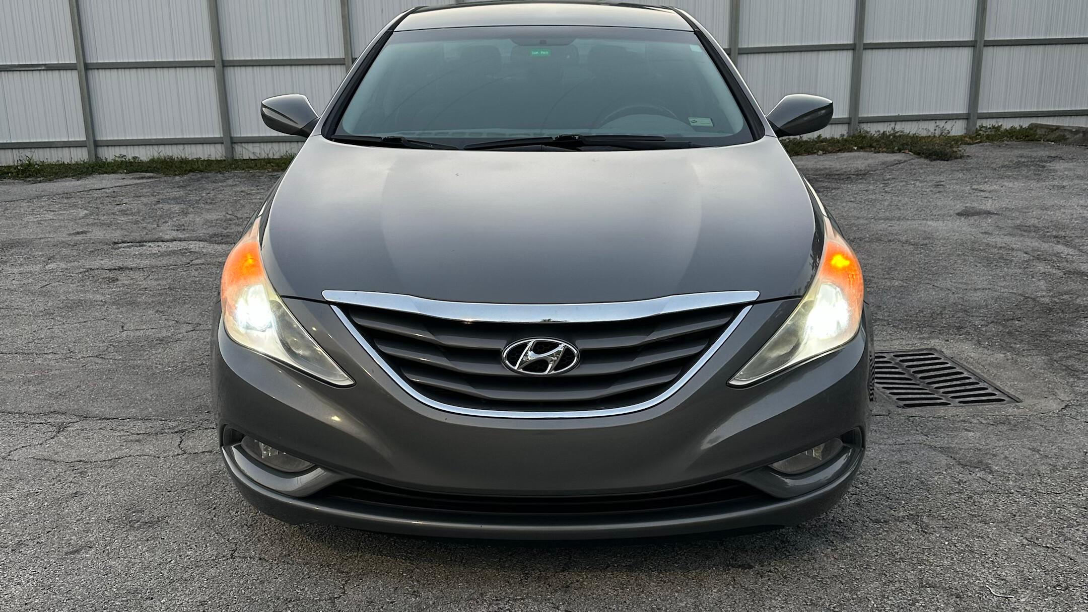 Hyundai Sonata 2013 in 