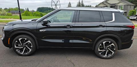 Mitsubishi Outlander Plug-In Hybrid 2024