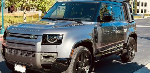Land Rover Defender 2023