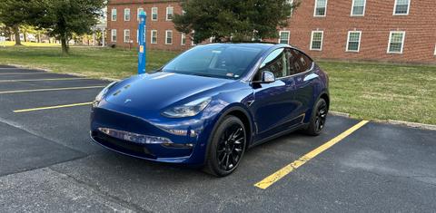 Tesla Model Y 2023