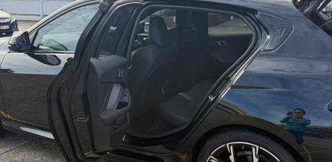 BMW 1 SERIES 2025