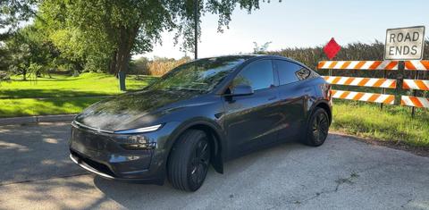 Tesla Model Y 2026