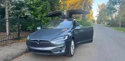 Tesla Model X 2017