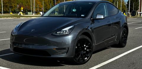 Tesla Model Y 2022