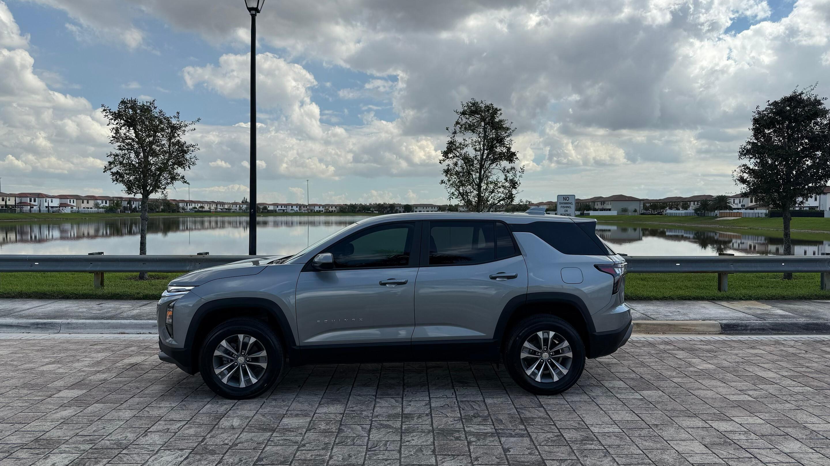 Chevrolet Equinox 2025 in Miami, FL