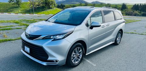 Toyota Sienna 2023