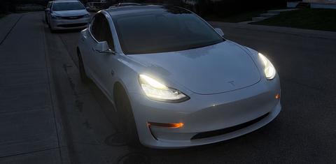 Tesla Model 3 2020