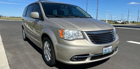 Chrysler Town & Country 2013