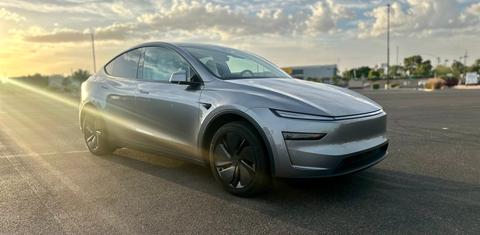 Tesla Model Y 2026