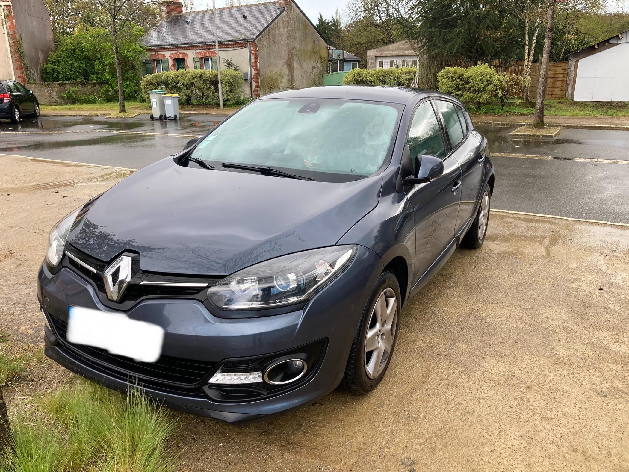 Renault MEGANE III 2015 à Fontaine-le-Comte