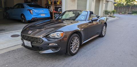 FIAT 124 Spider 2017
