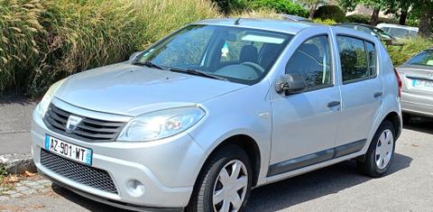 Dacia SANDERO 2010