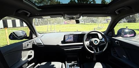 BMW 1 SERIES 2025
