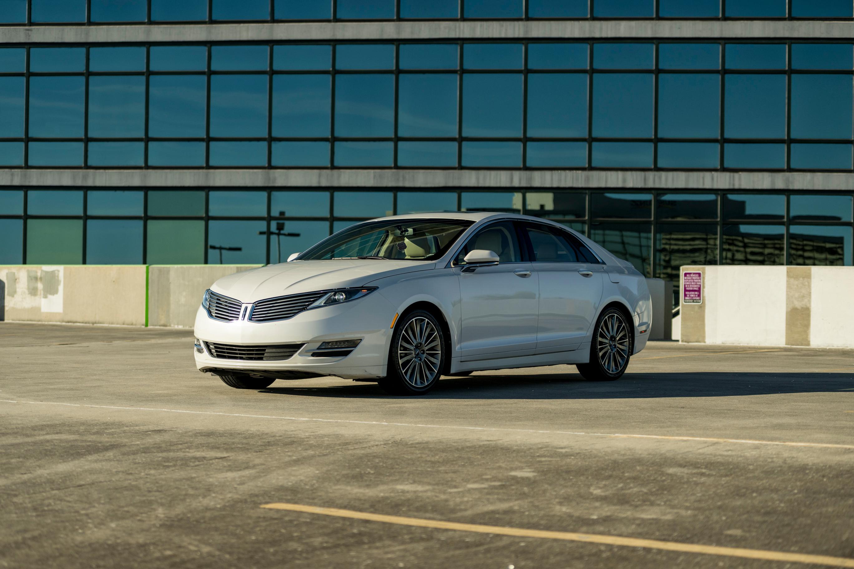 Lincoln MKZ 2014 in 