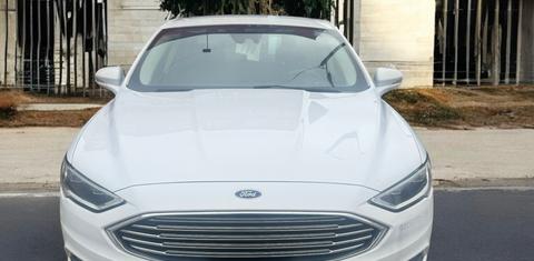 Ford Fusion Hybrid 2018