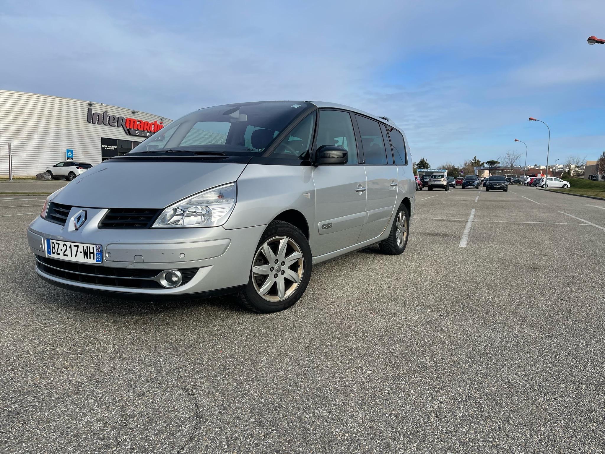 Renault GRAND ESPACE IV 2012 in Lyon