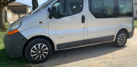 Renault TRAFIC 2002