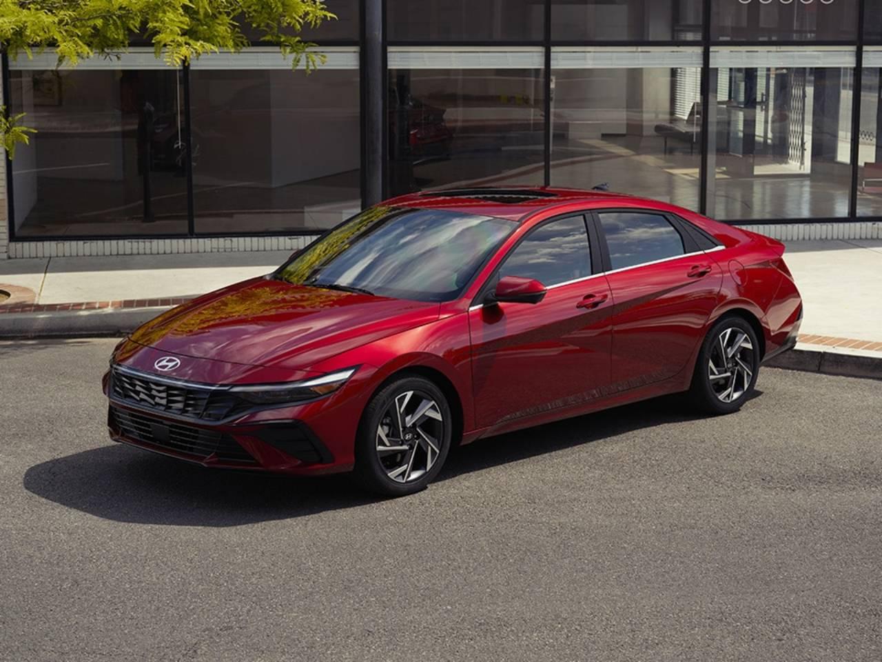 Hyundai Elantra 2024 in 