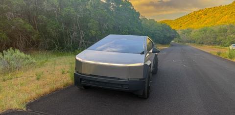 Tesla Cybertruck 2024