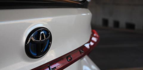 Toyota Avalon Hybrid 2022
