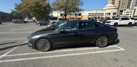Hyundai Sonata Hybrid 2025